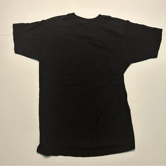 FRIENDS Black Short Sleeve Tee Iconic Logo - Picture 3 of 3
